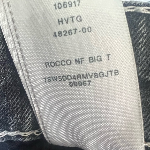True Religion Rocco NF Big T Relaxed Skinny - Picture 9 of 9